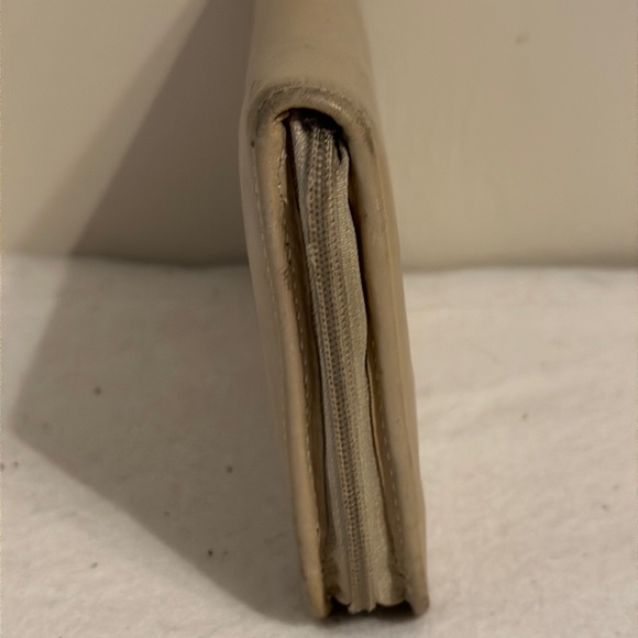 Rudsak beige  wallet - Picture 7 of 12